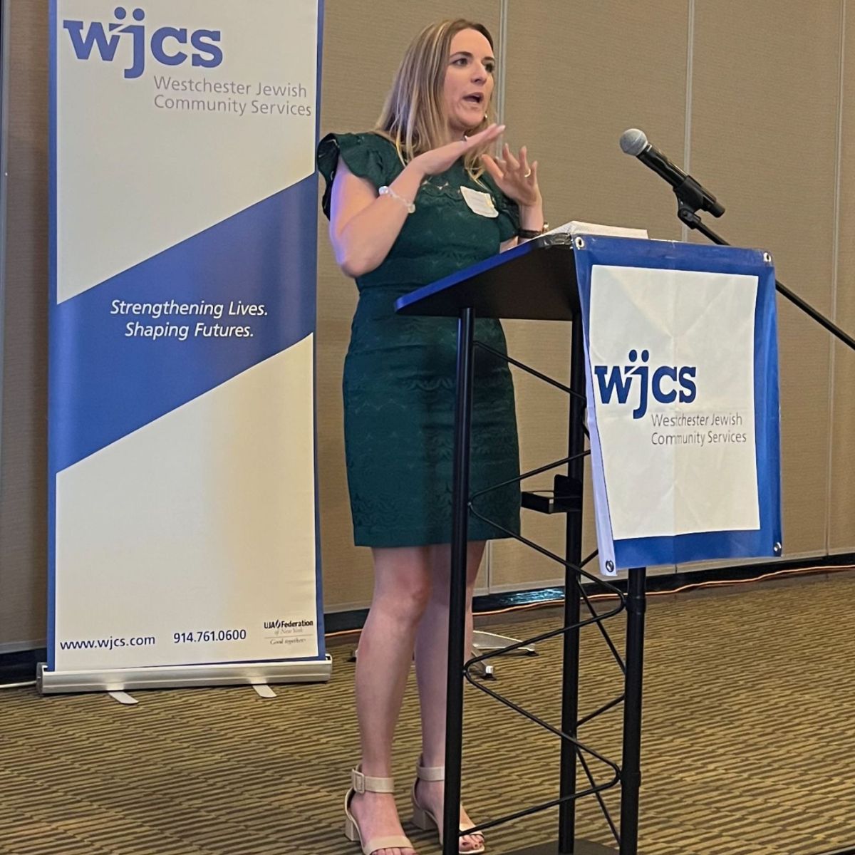 a1db0ff9-e5c7-6943-40da-7ba1a752e5dc