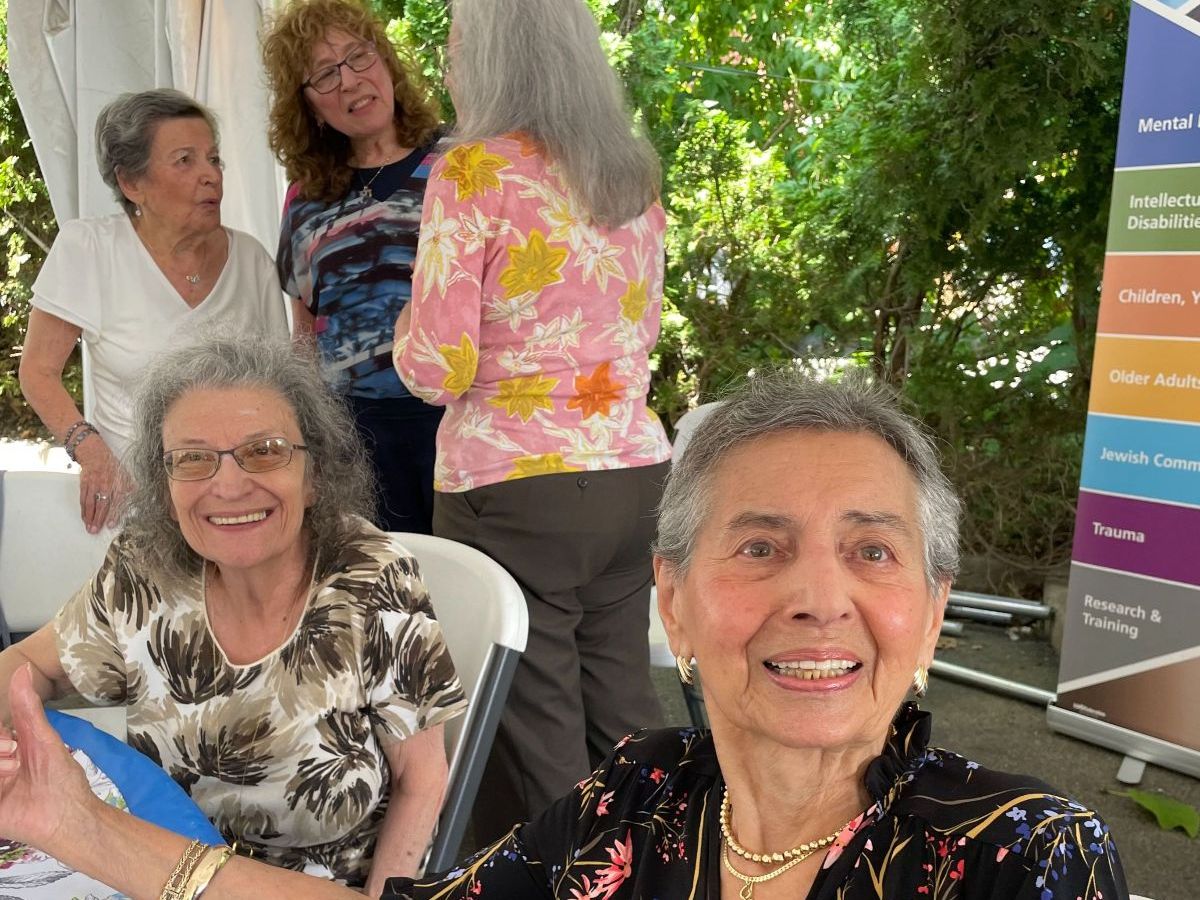 b1639360-9147-3865-3cdd-6c2791703357